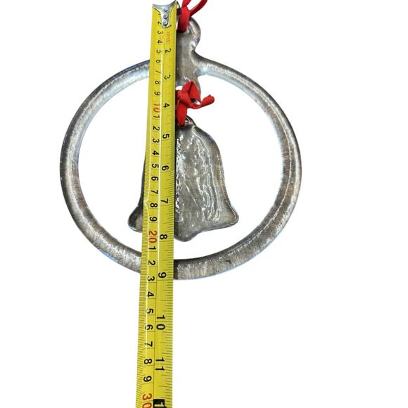 Large 9" Vintage Sweden Costa‎ Boda Glass Christmas Decor Circle W/Bell - Picture 5 of 5